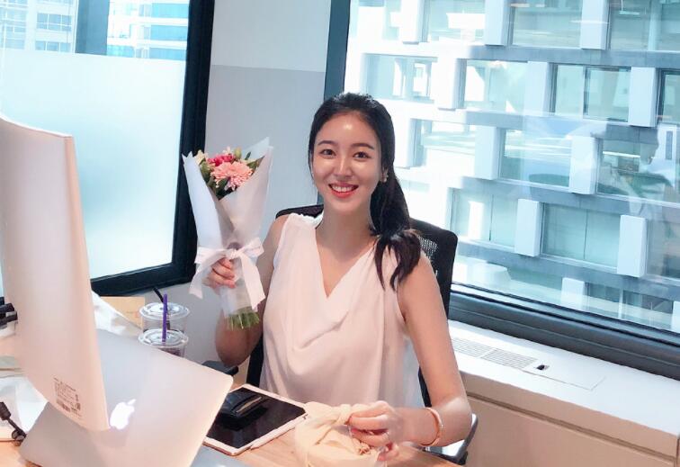 别晃了我yun 奶这种少 妇  起来爽 翻天